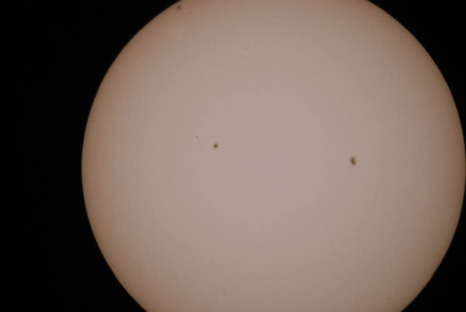 zon door een telescoop 5 Telescoop.nl - Alles voor sterrenkijken & natuurwaarneming