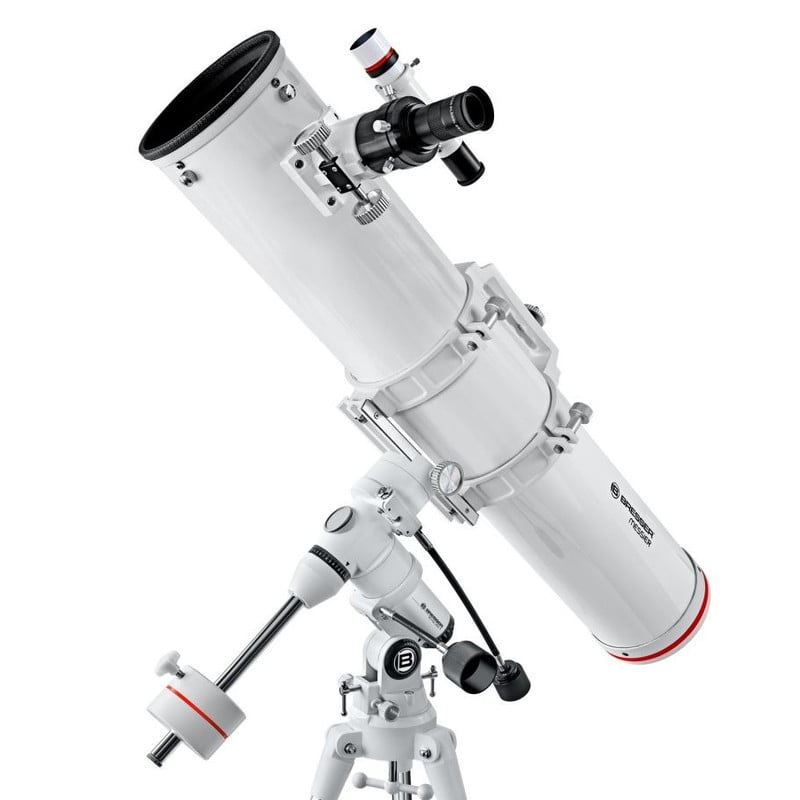 Bresser N 130/1000 Telescoop Messier EXOS-1 1 Bresser N 1301000 Telescoop Messier EXOS 1 2 Bresser N 130/1000 op EXOS-1 montering met buis in zijdelingse positie en gemonteerd zoeker en oculair.