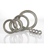 Bresser N 150 750 Telescoop Messier Hexafoc EXOS-2 (3) Bresser N 150/750 met set adapterringen voor diverse camera-aansluitingen en accessoires.