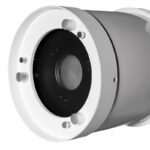 Bresser N 203/800 achteraanzicht van hoofdspiegelbehuizing met ventilatieopeningen en bevestigingspunten.