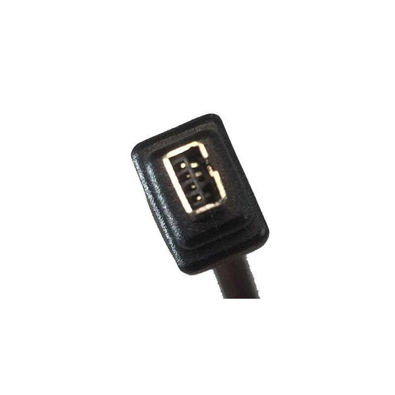 iOptron MC-DC1 Nikon Shutter 1 iOptron MC DC1 Nikon Shutter iOptron MC-DC1 shutter release kabel close-up van aansluiting voor Nikon DSLR